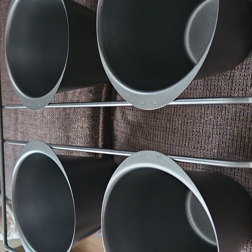 4 Cavity Jumbo Nonstick Popover Muffin Pan